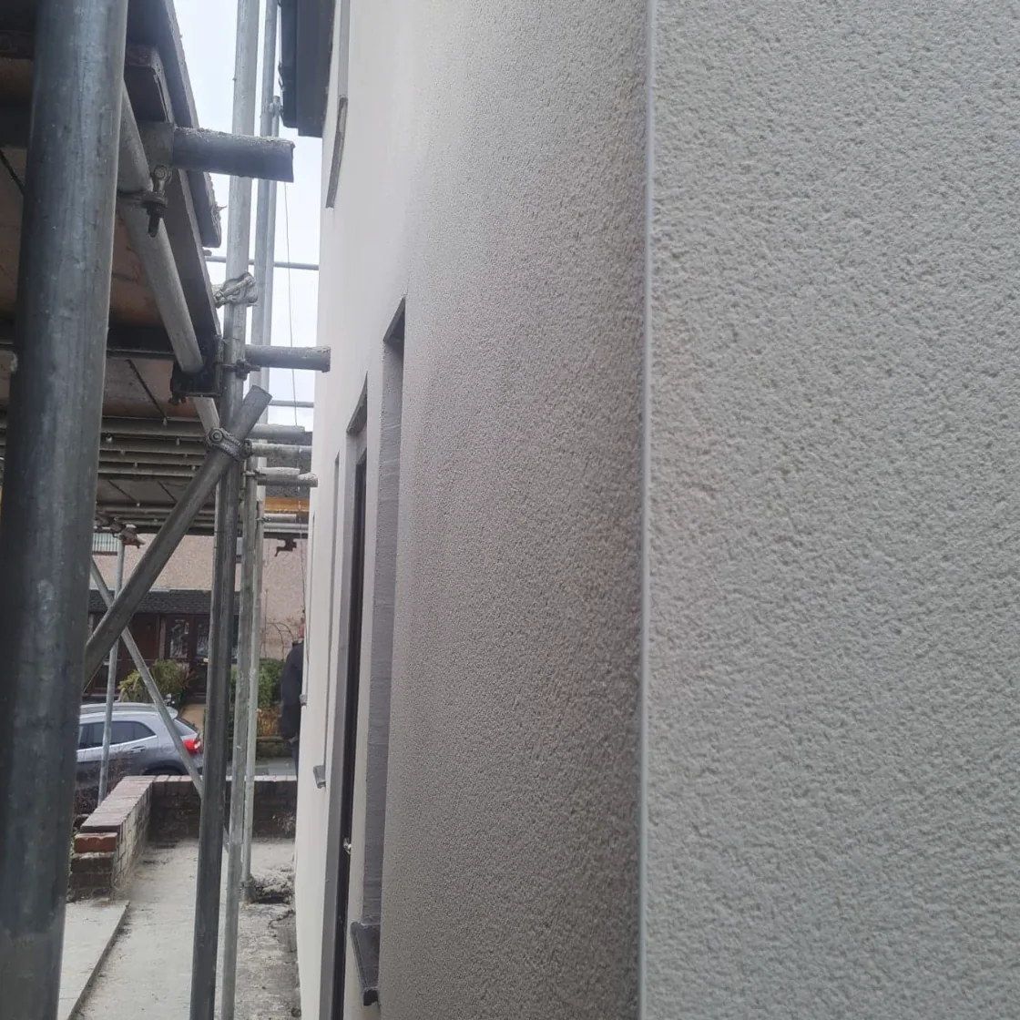 Textured render at an external corner